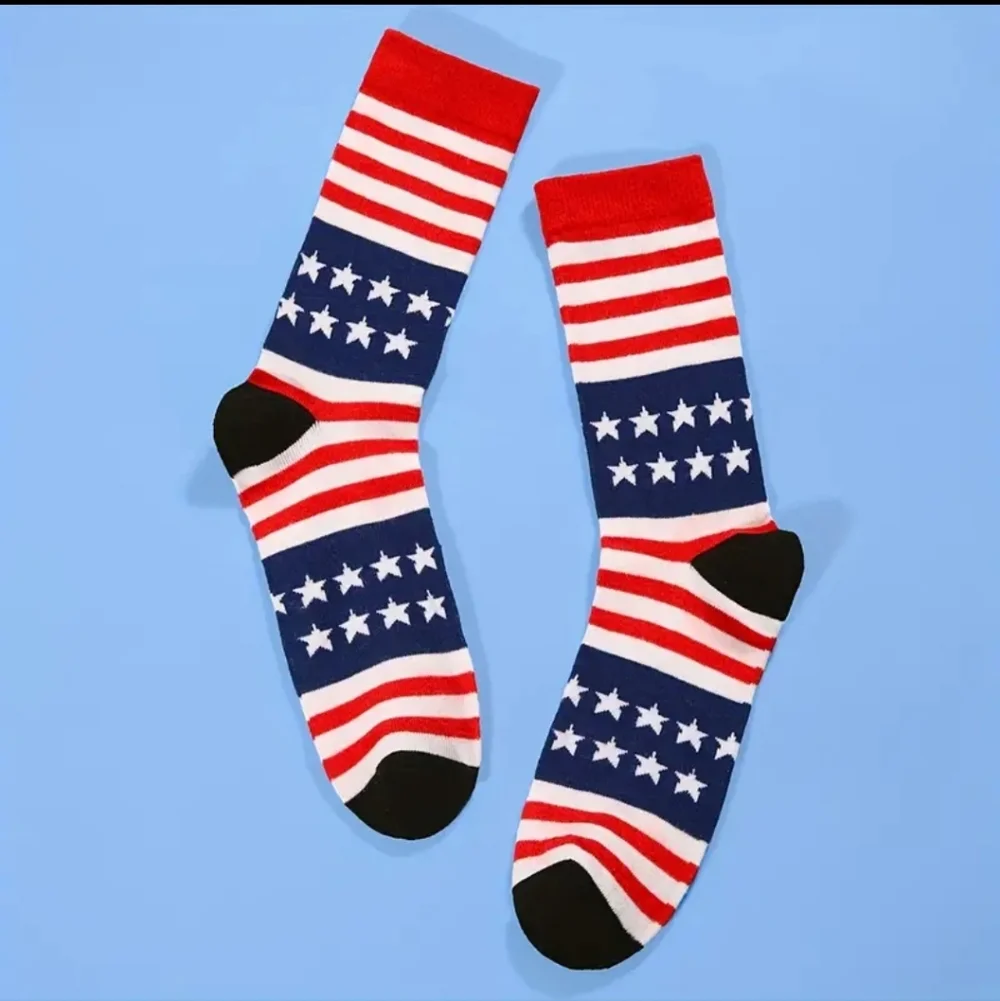 Patriotic Striped Unisex Socks, OS